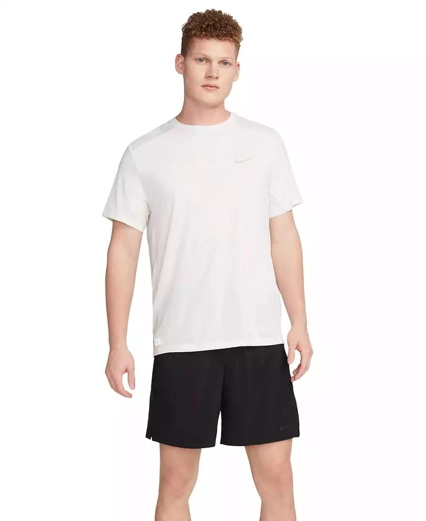 NIKE Men's Unlimited Dri-FIT Unlined Versatile 7" Shorts 3