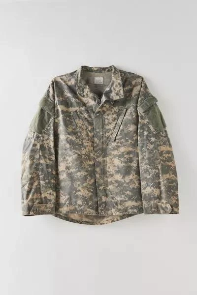 Urban Renewal Vintage Camo Surplus Jacket 1