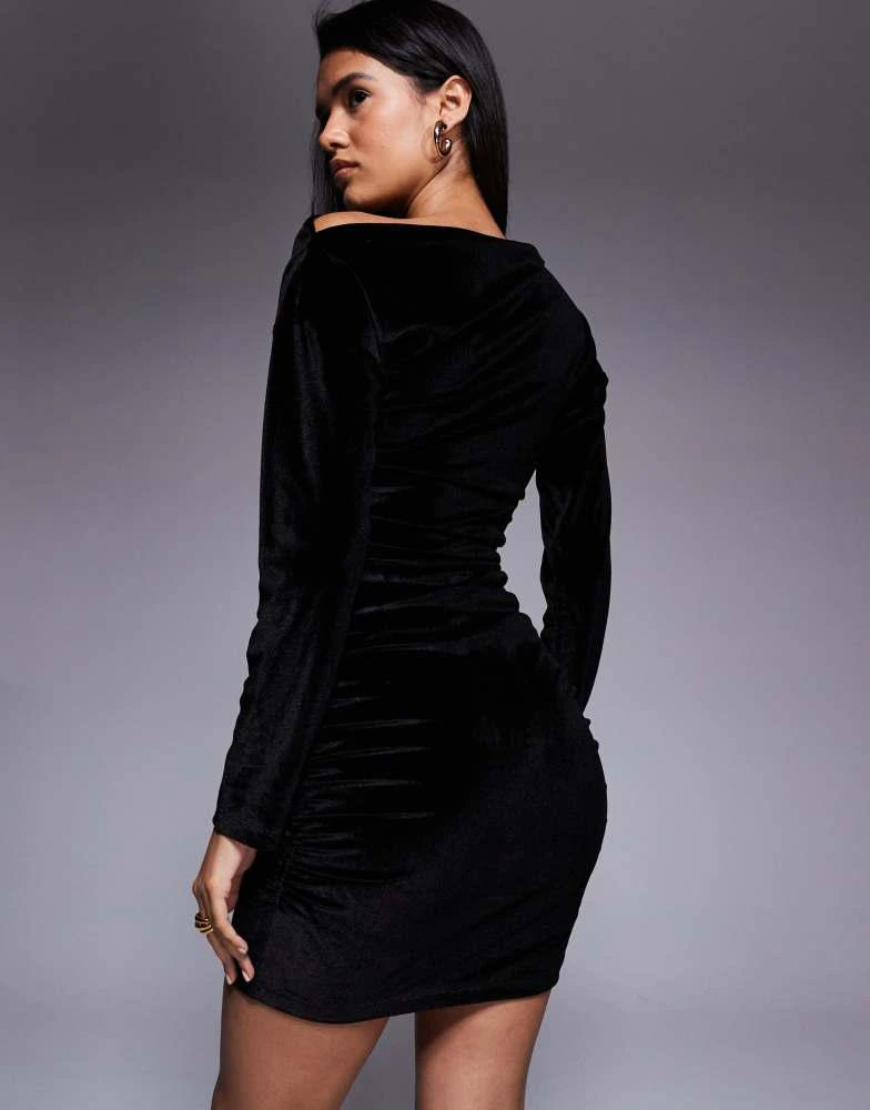 asymmetric off the shoulder sheath dress Olive One Shoulder Asymmetrical Ruched Dress main image 0