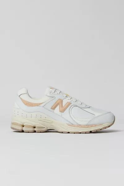 New Balance New Balance Women's 2002R Sneaker 1