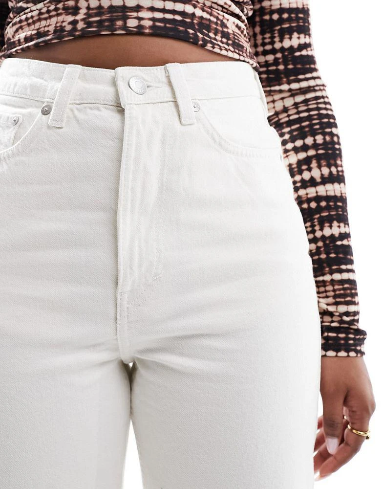 Weekday Weekday Rowe extra high waist regular fit straight leg jeans in off-white 5