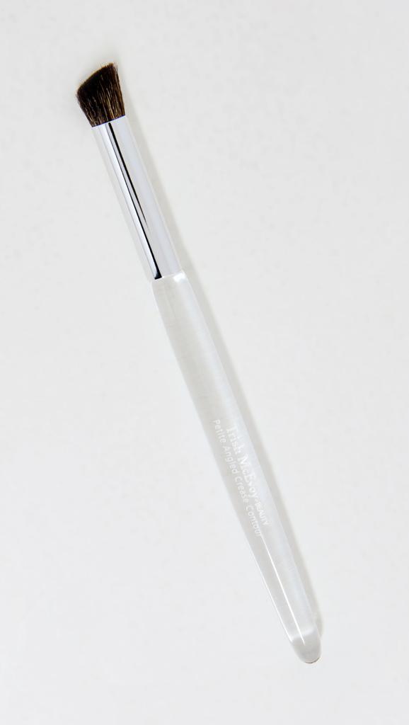 Trish McEvoy Brush 23 Petite Angled Crease Contour