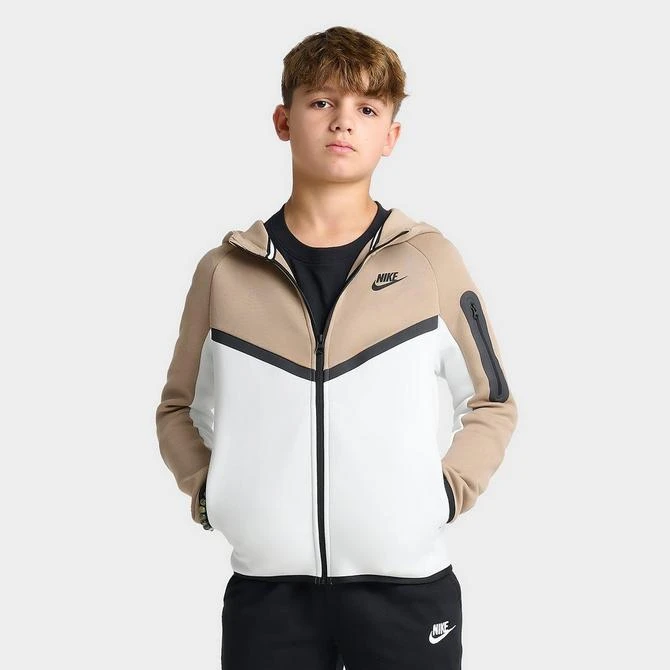 NIKE Boys' Nike Sportswear Tech Fleece Full-Zip Hoodie 5
