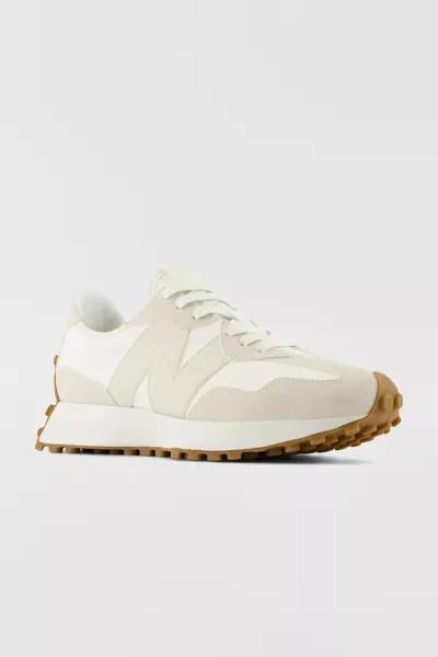 New Balance New Balance Women’s 327 Sneaker 2