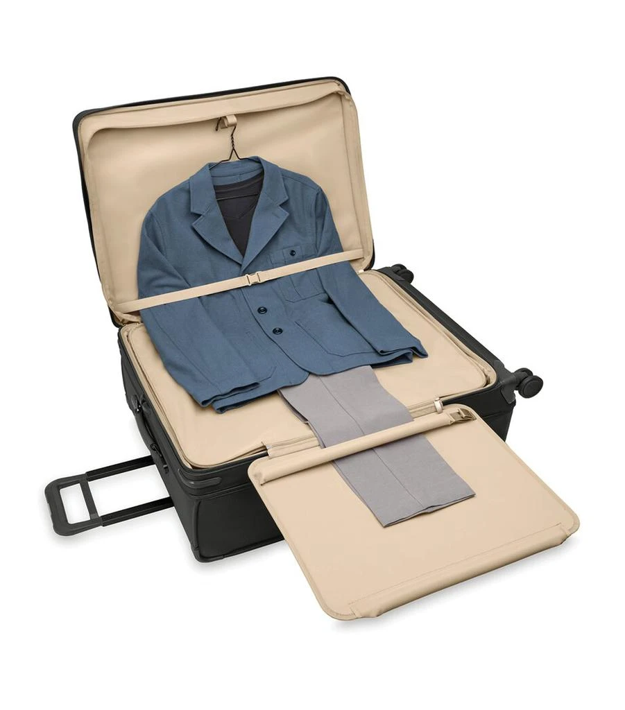 Briggs & Riley Baseline Extra Large Expandable Spinner Suitcase (79cm) 5