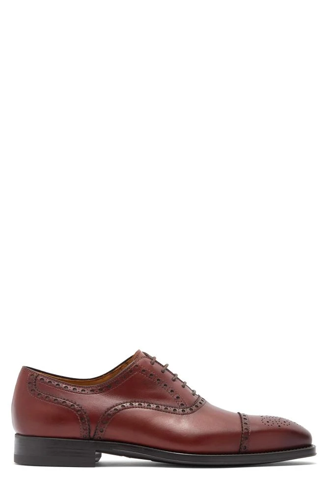 Magnanni Cantos Medallion Cap Toe Derby 4