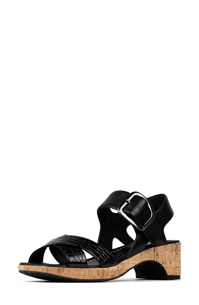 Donald Pliner Rolli Platform Sandal 8
