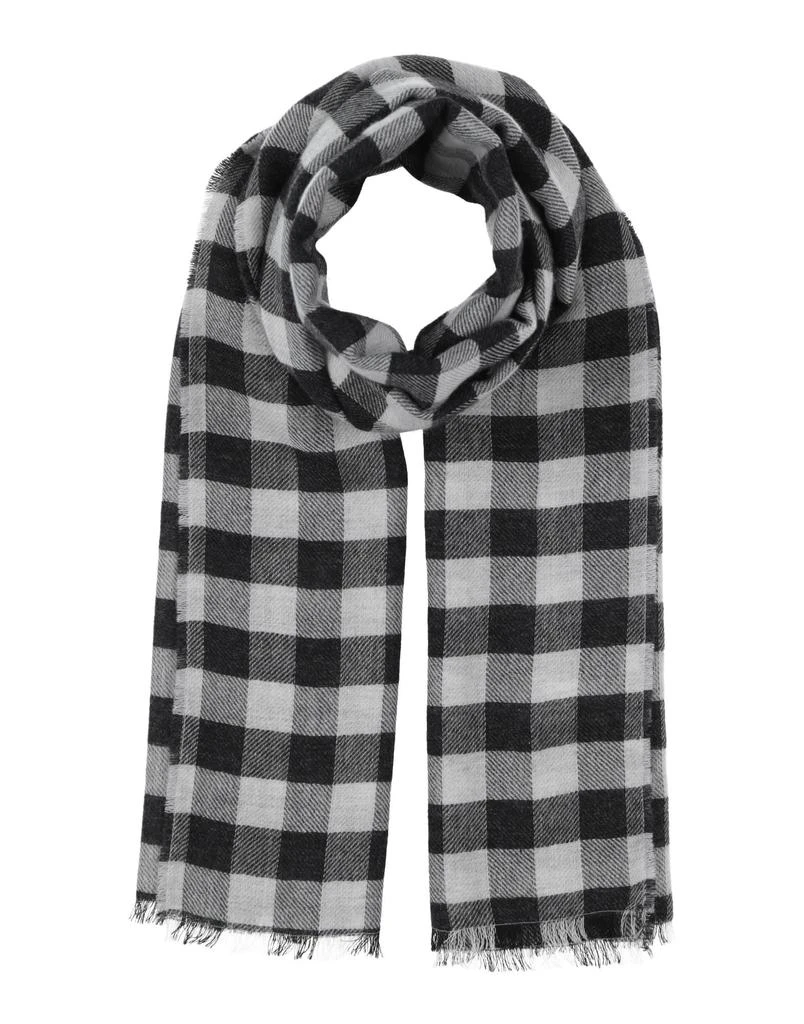 RODA Scarves and foulards 1