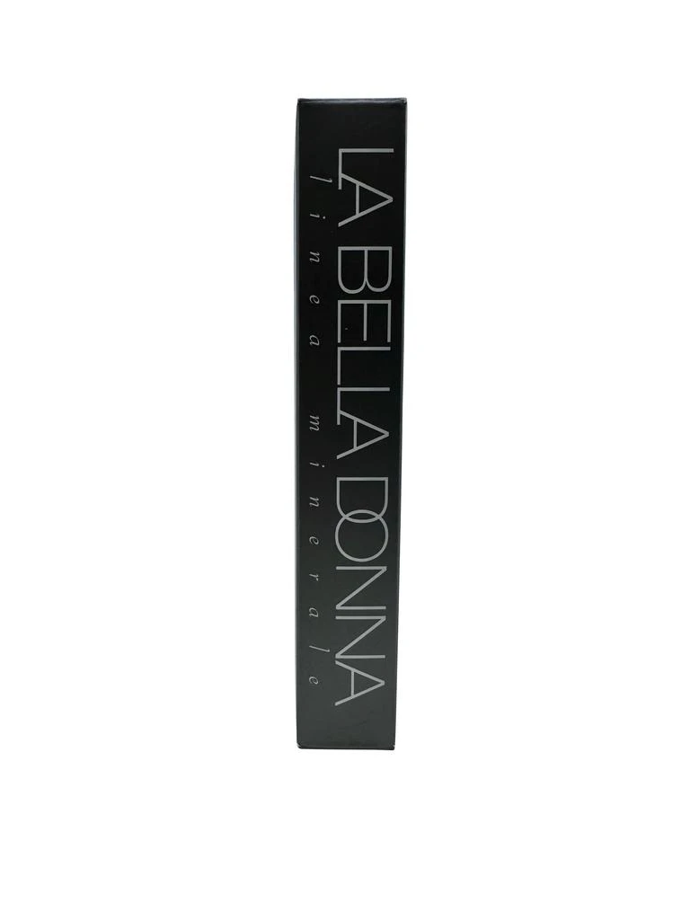 La Bella Donna Mineral Liner Foundation Brush 1