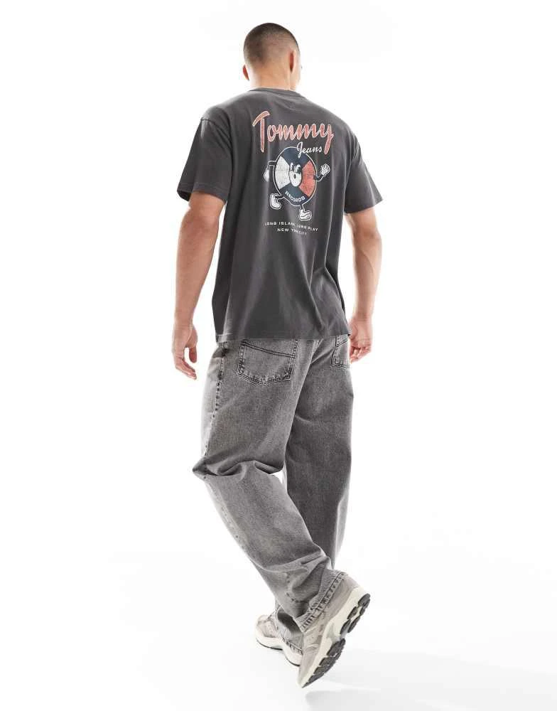 Tommy Jeans Tommy Jeans fun record backprint graphic t-shirt in washed black 3