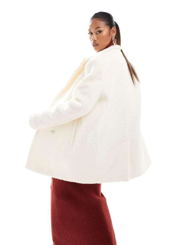 Aria Cove Aria Cove oversized boucle formal blazer in cream 2