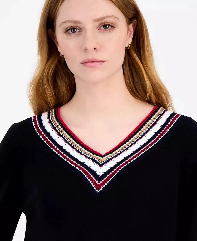 Tommy Hilfiger Women
s Textured V Neck Sweater 3