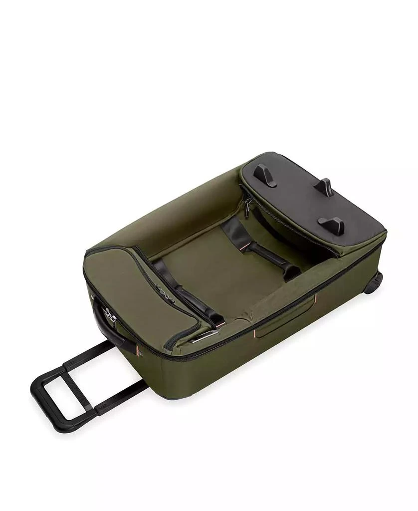 Briggs 
Riley Medium Upright Duffle 9