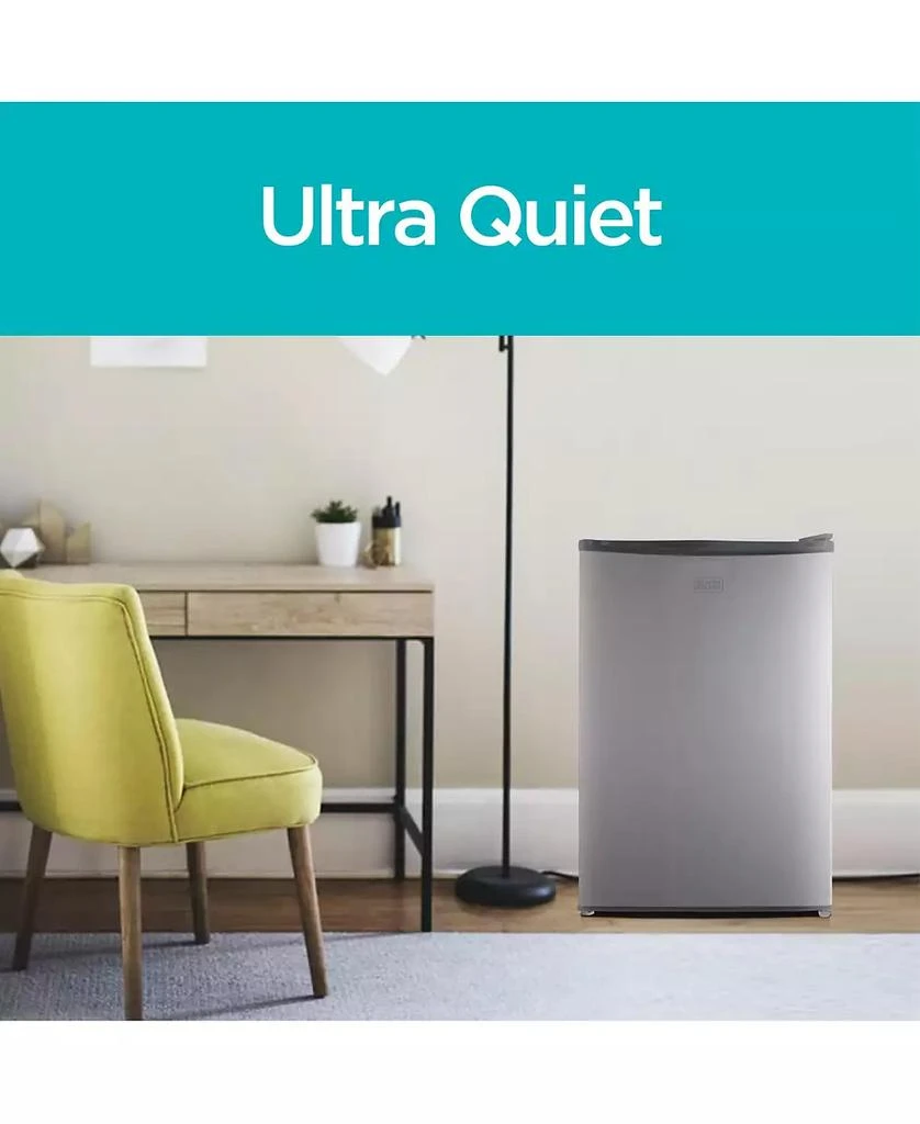 Black 
Decker BLACK+DECKER 4.3 cu. ft. Freestanding Mini Fridge with Freezer, White 2