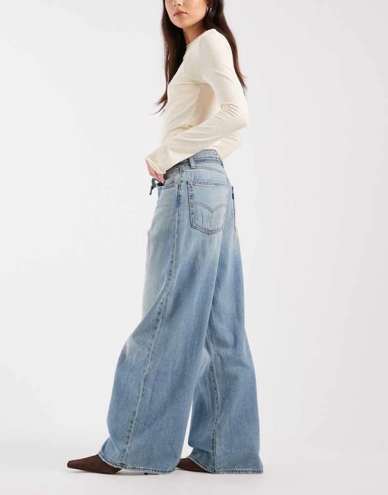 Levi
s Levi
s XL straight jeans in light wash 3