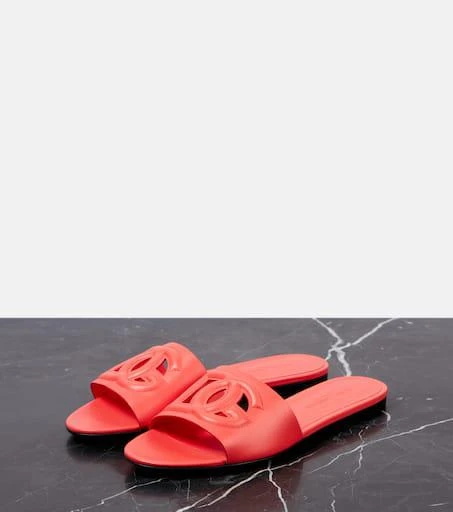 Dolce 
Gabbana Logo leather slides 5