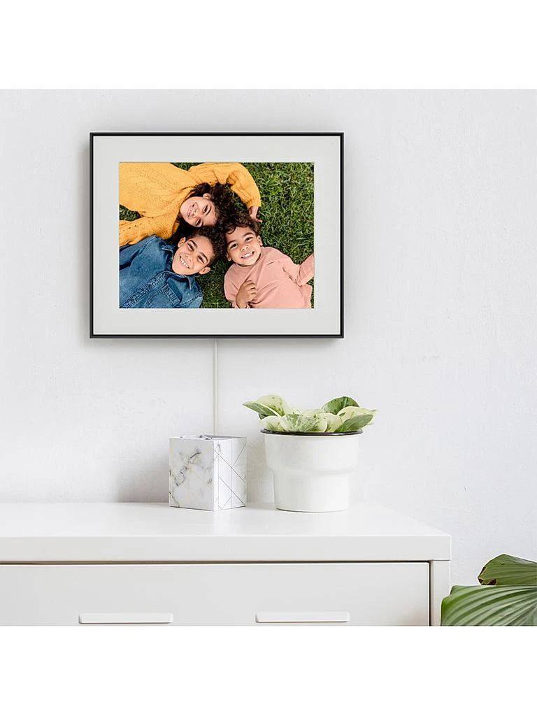 Aura Frames Walden Digital Picture Frame 5