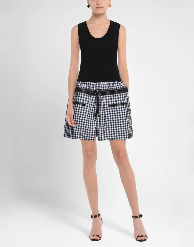Burberry Sheath dress 3