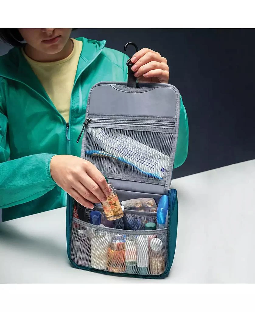 Travelon World Travel Essentials Hanging Toiletry Case 12