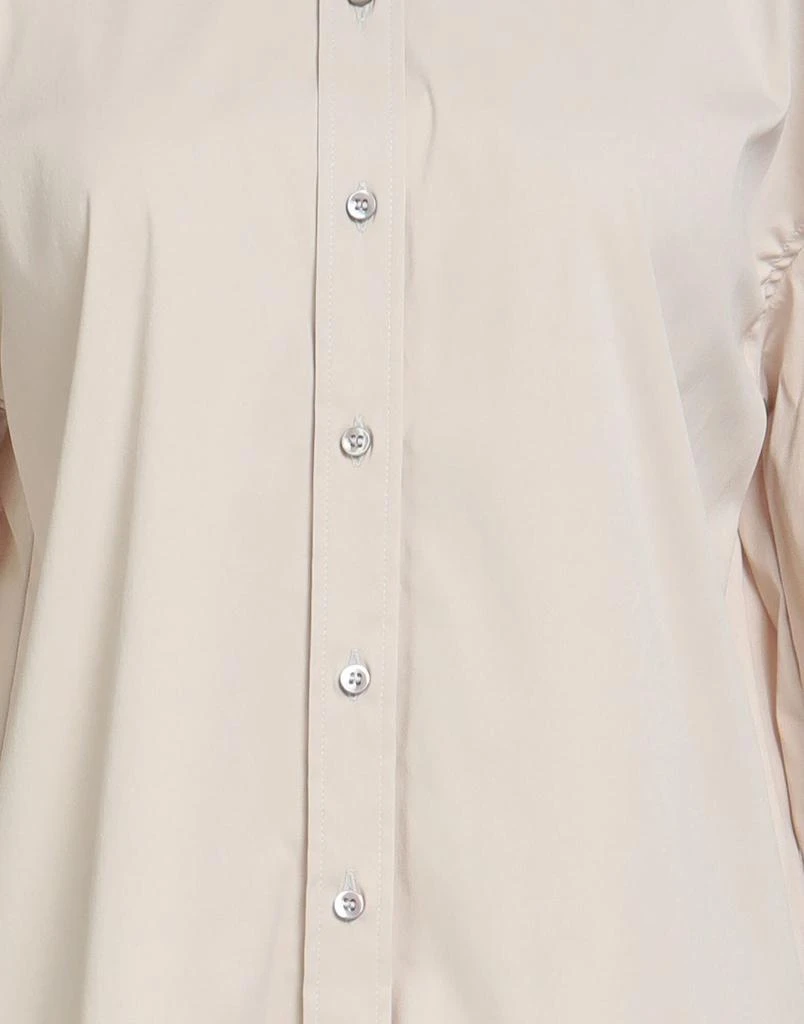 Brunello Cucinelli Solid color shirts
blouses 4