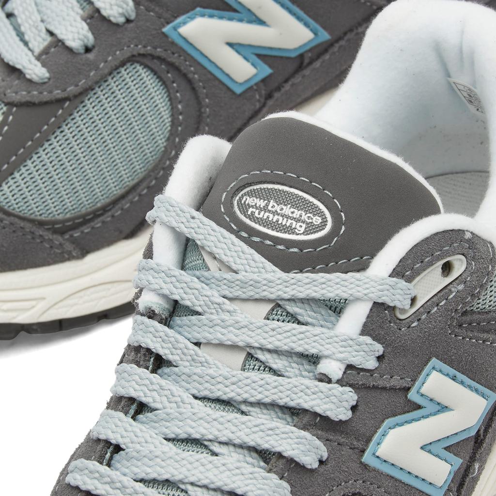 New Balance New Balance M2002RFB - Sneakers - BeyondStyle
