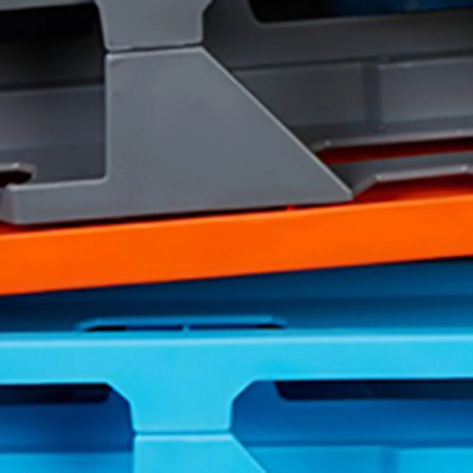 Hot Wheels Speedway Hauler 4