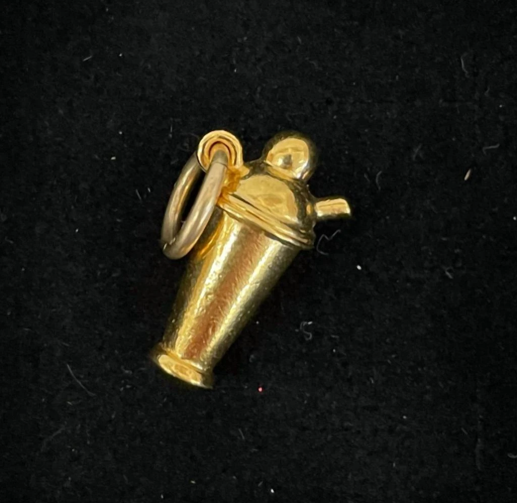 Azi Rasson Azi Rasson - Women
s Vintage Drink Shaker Charm