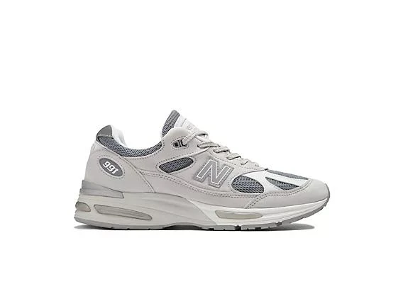 New Balance Made in UK 991v2 1