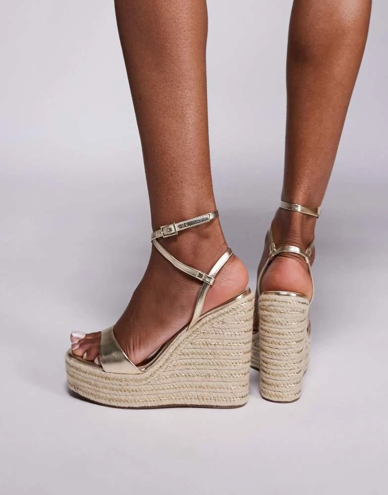 ASOS ASOS DESIGN Wide Fit Tamika espadrille wedges in gold 4