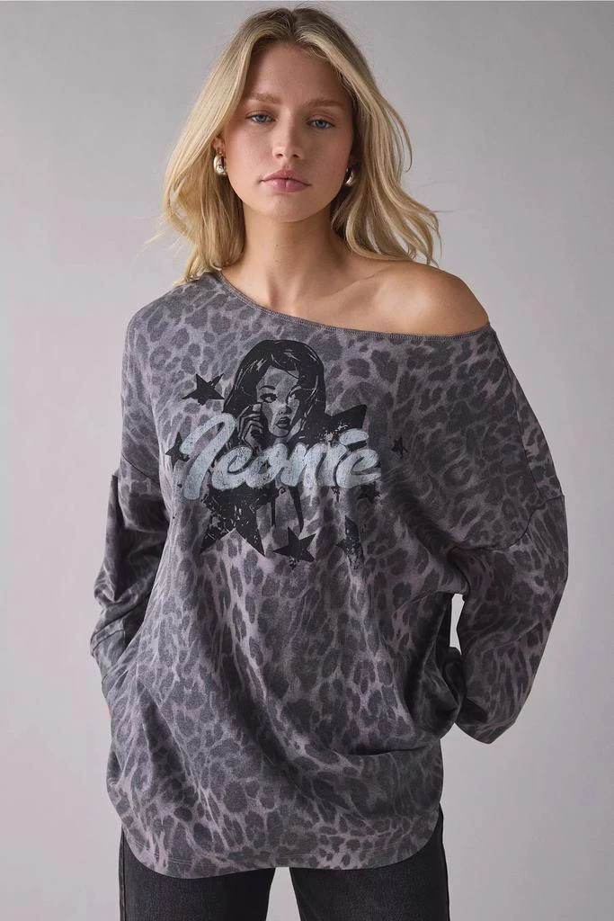 Urban Outfitters Iconic Graphic Leopard Print Oversized Off-The-Shoulder Tee