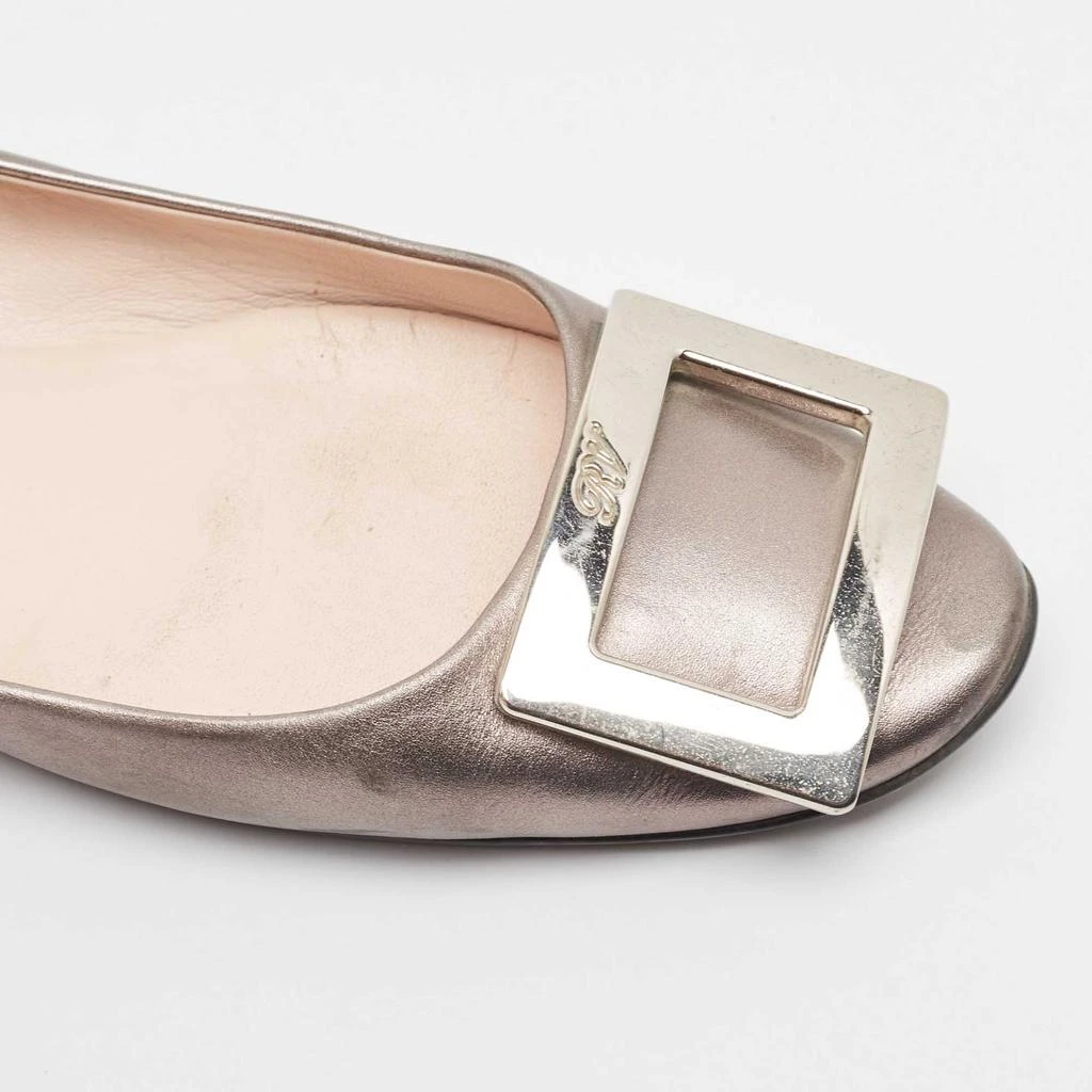 Roger Vivier Roger Vivier Silver Leather Gommette Ballet Flats Size 39 7