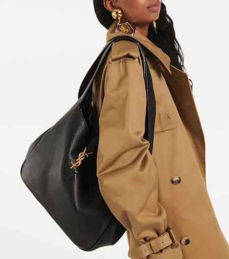 Yves Saint Laurent Le 5 À 7 Bea leather tote bag 2