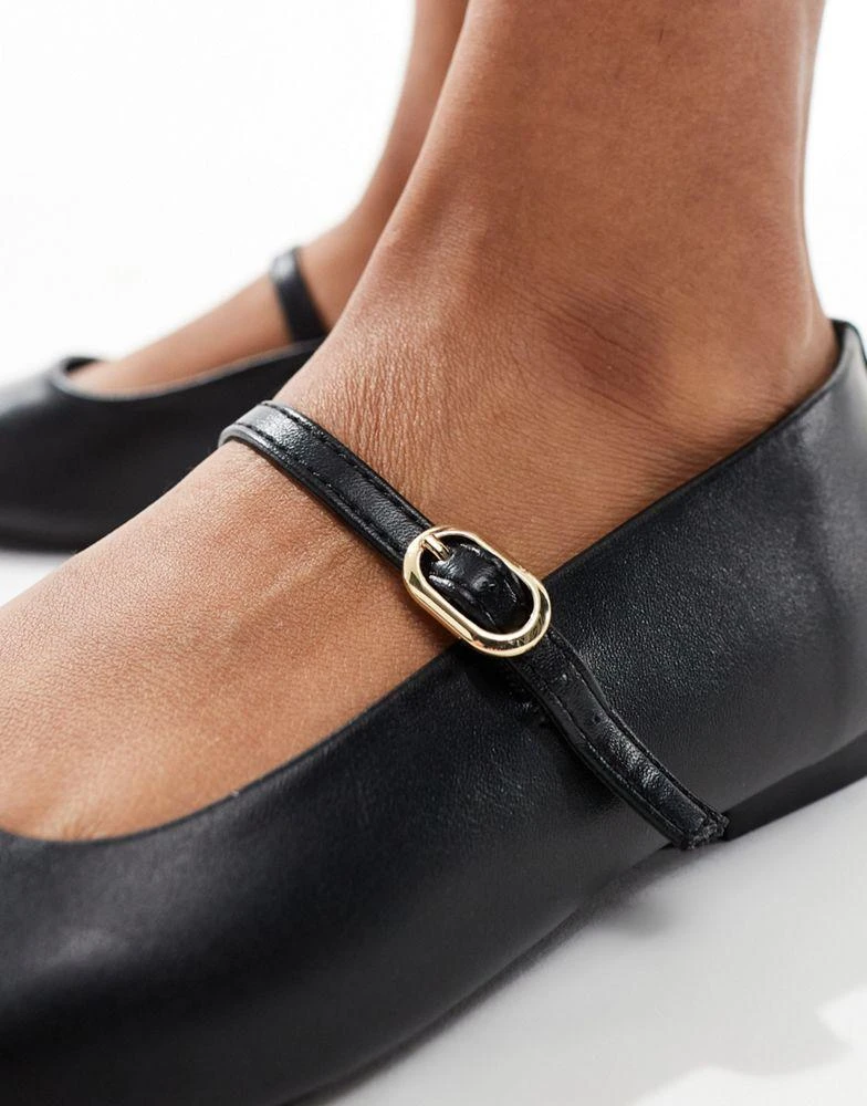 Stradivarius Stradivarius wide fit minimal ballet shoe in black 2