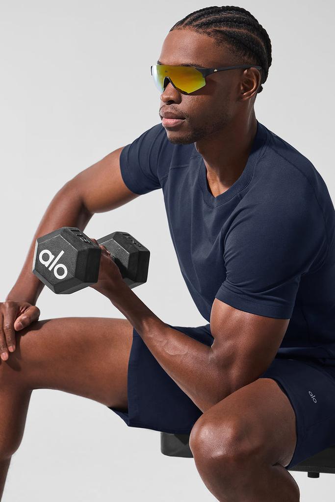 Alo Alo Vapor Crewneck Short Sleeve - Navy - Yoga - Free