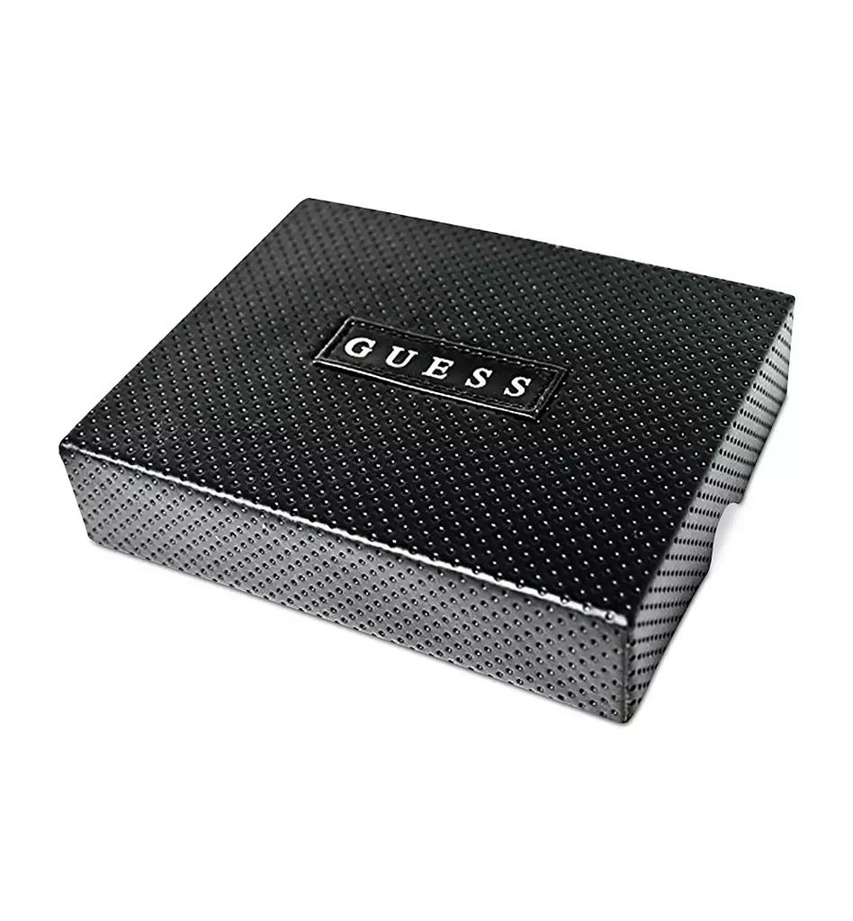 GUESS Men's Leather Bifold Wallet