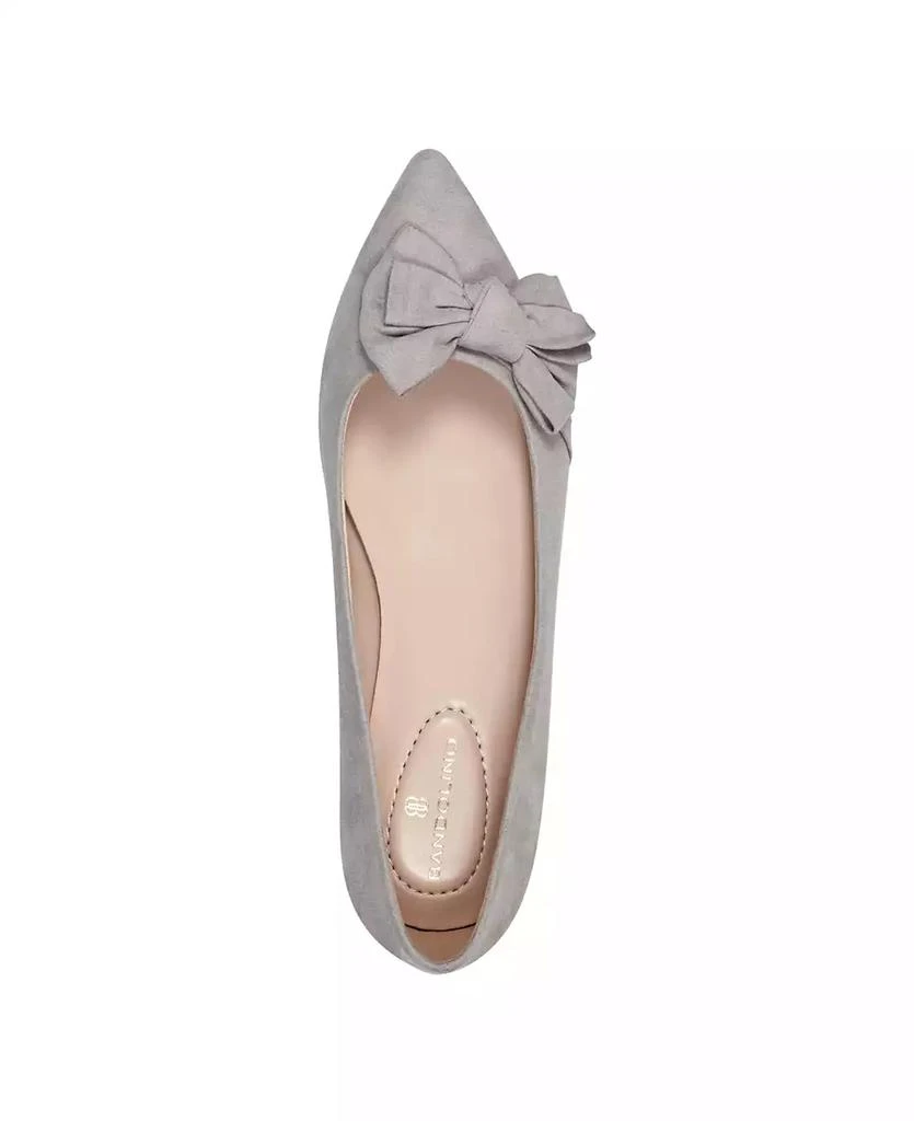 Bandolino Women's Sophy Pointed Toe Side Bow Detail Flats 4