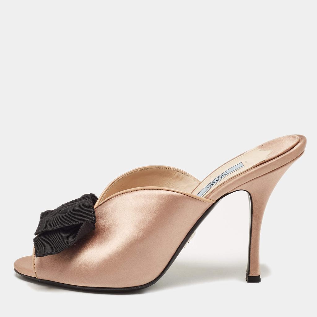 PRADA ピンクベージュ ハイヒール 37 Prada Pink Satin Bow Heels – Treasures of NYC