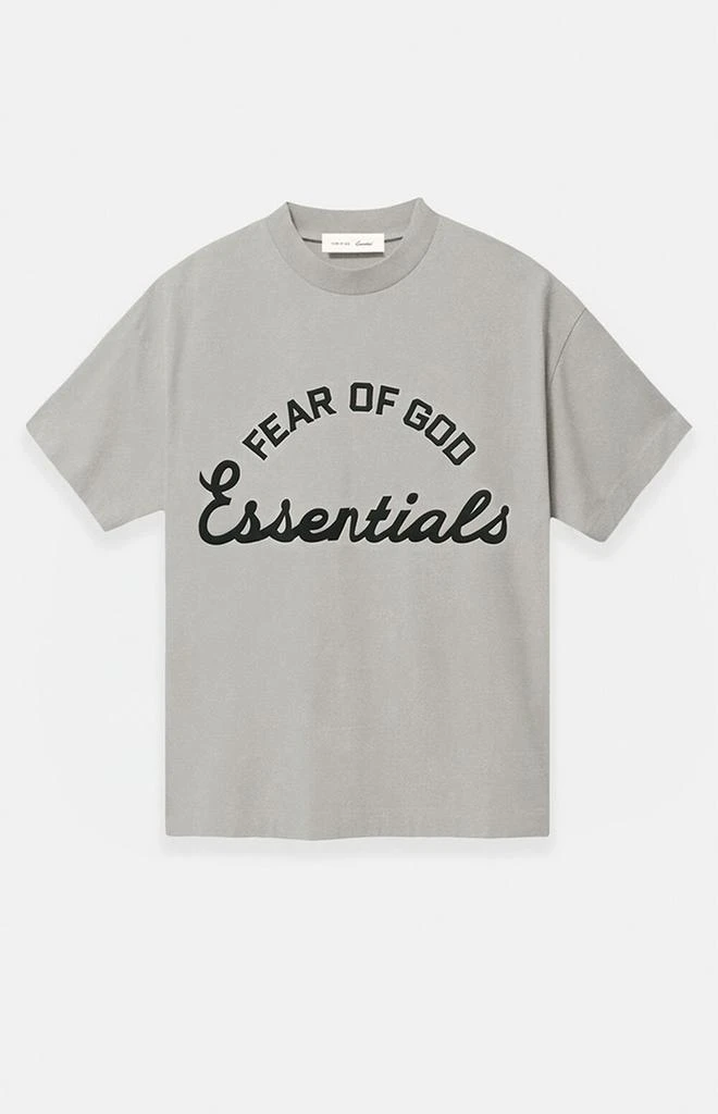 Essentials Faded Seal Training ’90s Short Sleeve T-Shirt