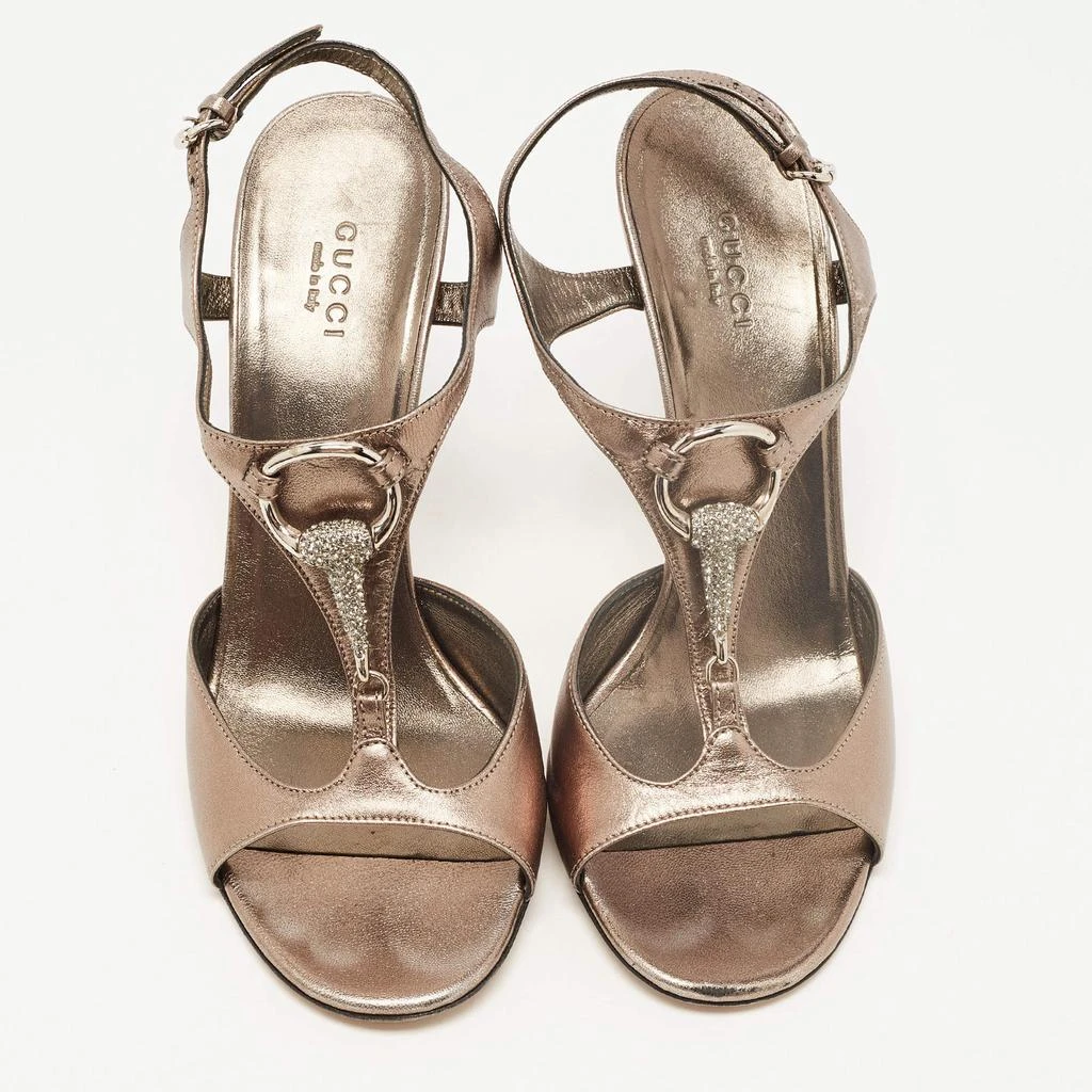 Gucci Gucci Metallic Grey Leather Crystal Embellished Buckle T-Strap Sandals Size 38 3