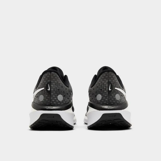 NIKE Women's Nike Vomero 17 Running Shoes 7