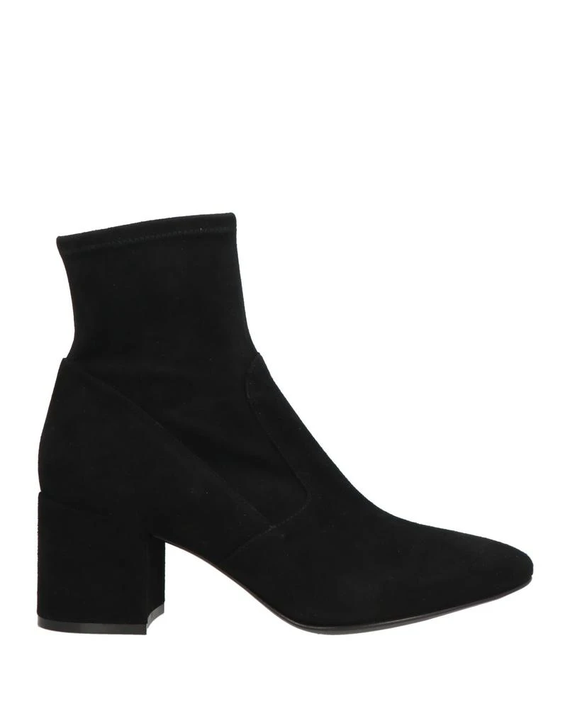 TRUMAN'S FOOTWEAR 1