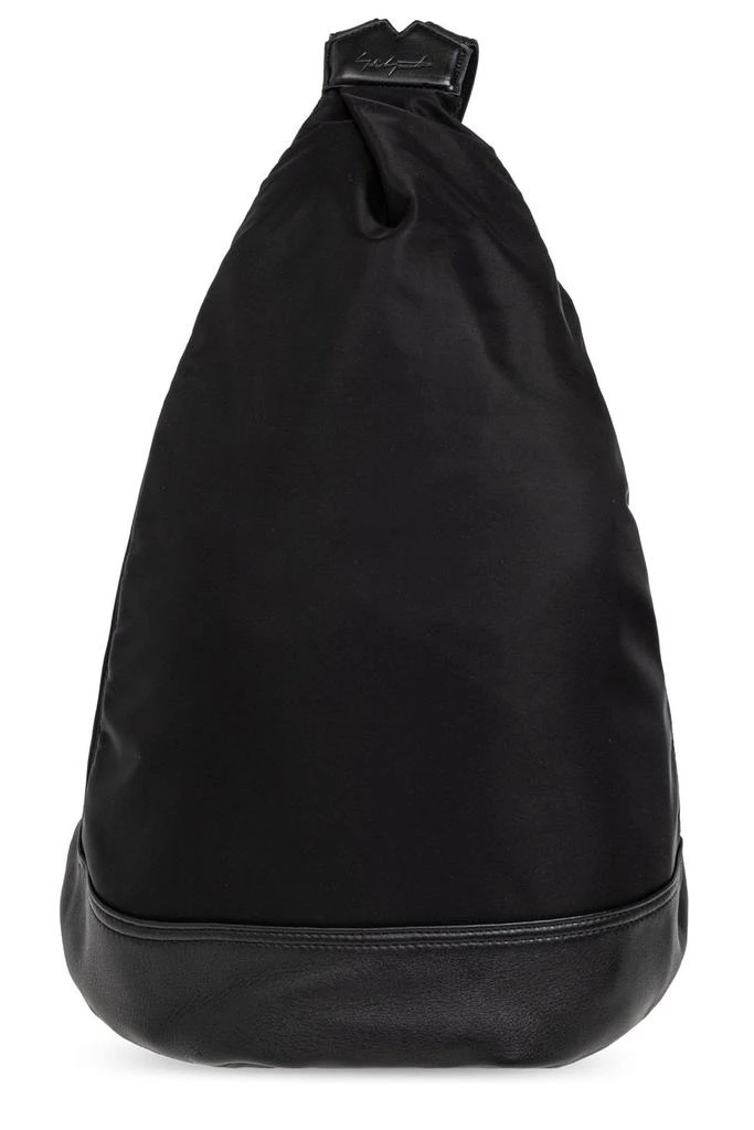 Discord Yohji Yamamoto Discord Yohji Yamamoto Triangular Zipped Backpack 1