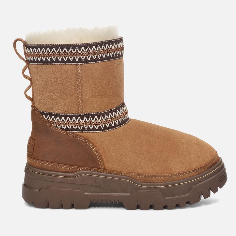 undefined UGG WOMEN'S CLASSIC MINI TRAILGAZER SHEEPSKIN BOOTS