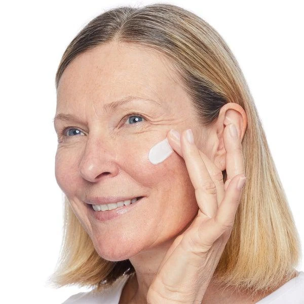 No7 Pure Retinol Night Cream 5