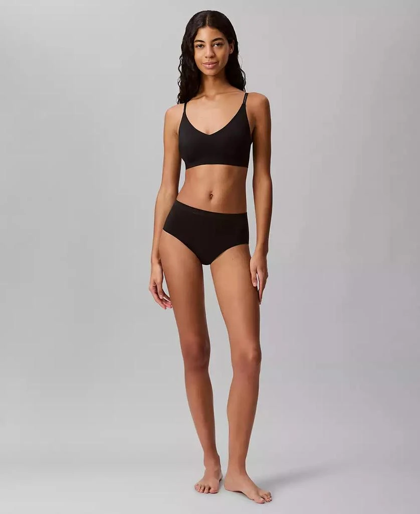 Calvin Klein Women's Invisibles Comfort Lightly Lined Triangle Bralette QF5753 5