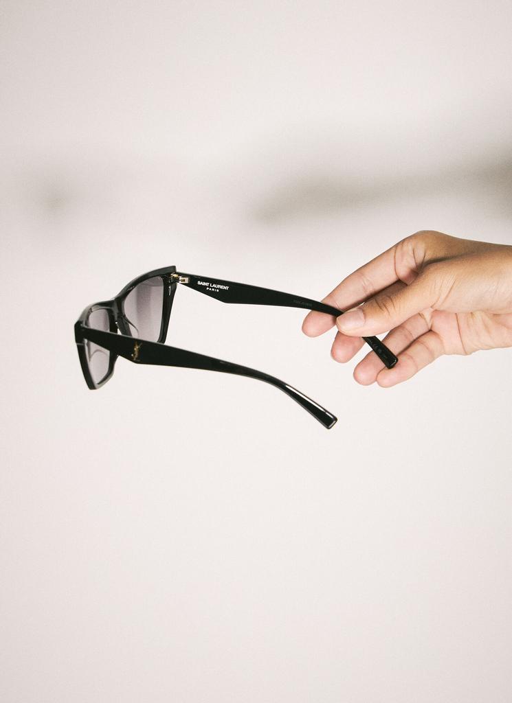 【Saint Laurent】SL M103 RIM キャットアイ サングラス 25SS SL M103 | Saint Laurent | YSL US