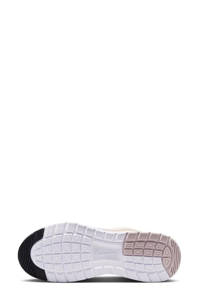NIKE Air Max Nuaxis Sneaker 5