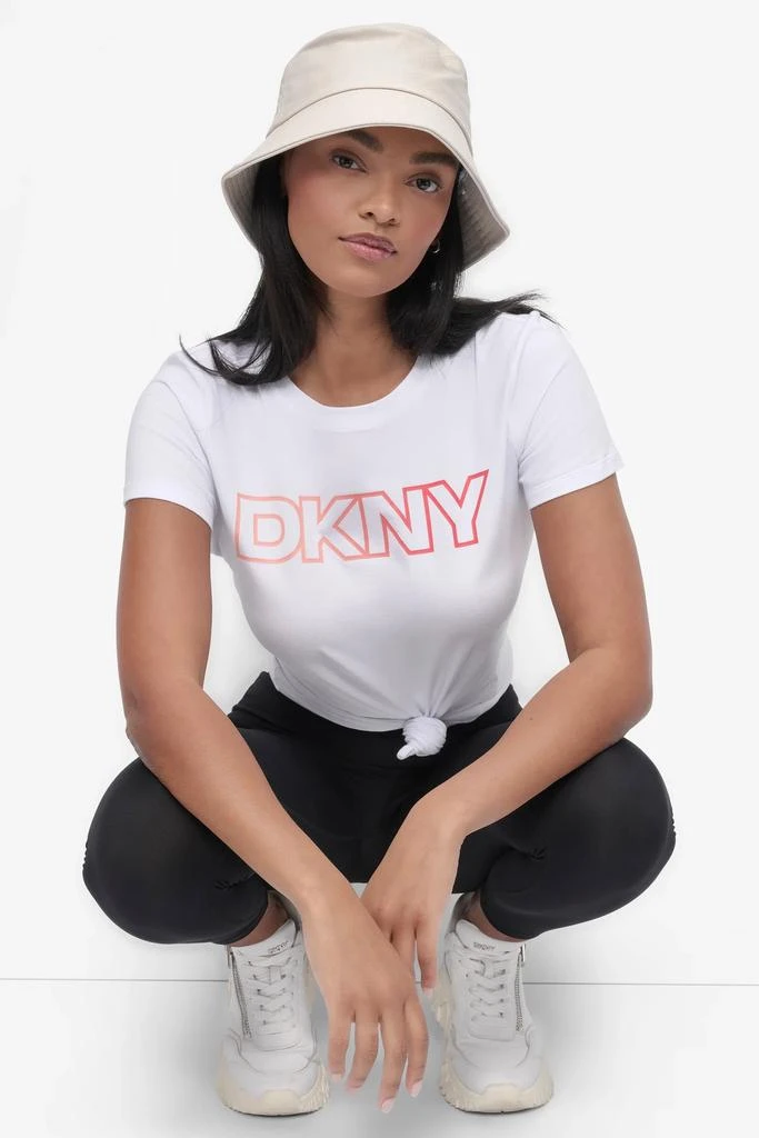 DKNY OMBRE OUTLINE LOGO CREW NECK TEE 5