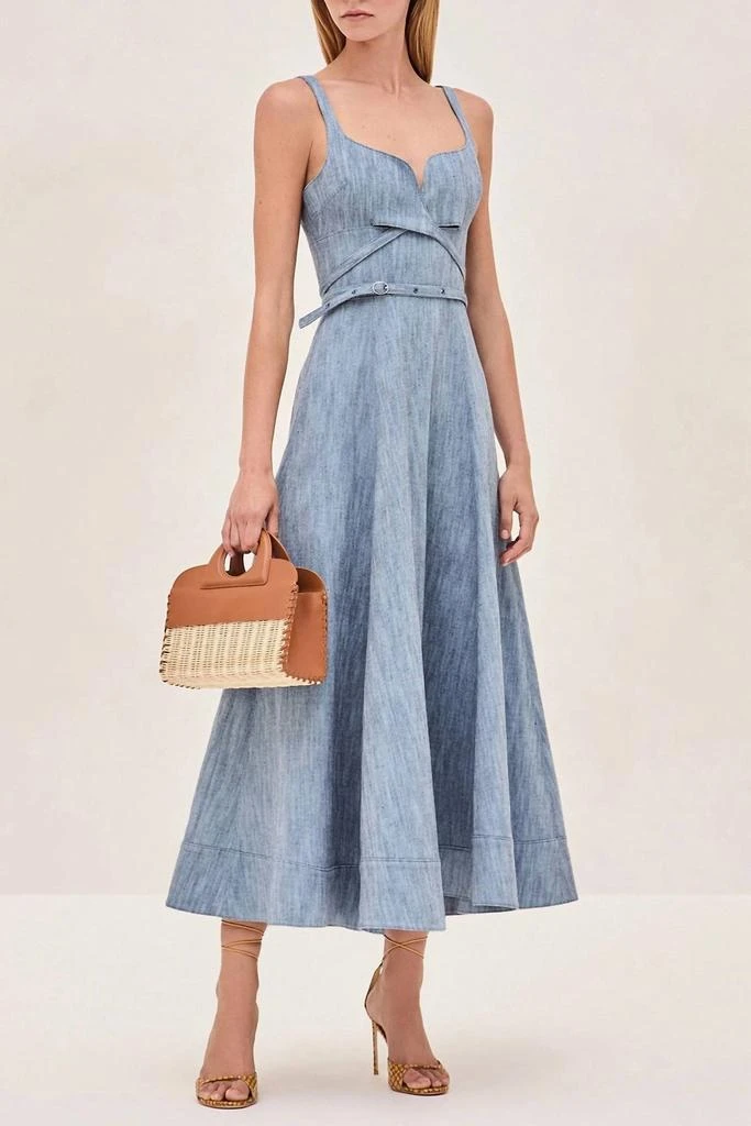 Shop Alexis - Sirene Sweetheart Neckline Dress on Sale at BeyondStyle  Get  46% Off Alexis - Sirene Sweetheart Neckline Dress with Limited-Time Flash  Deals, Exclusive Discounts, and Special Offers. Enjoy Unbeatable