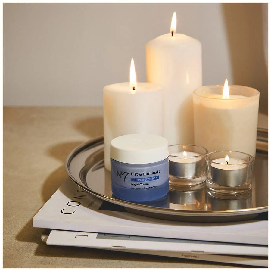 No7 Lift
Luminate Triple Action Skincare System 6